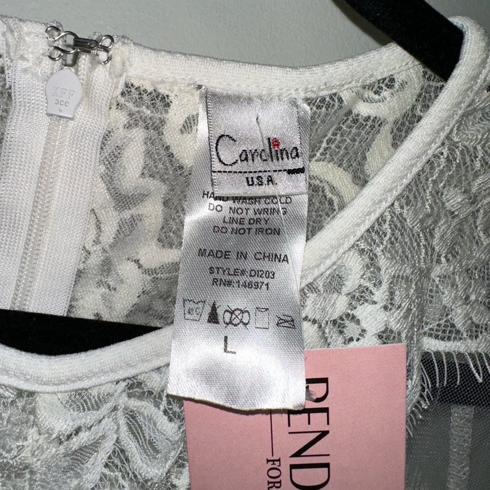 NWT NEW Wedding Women Carolina Dress, Size L, White lace short long sleeve party - Picture 3 of 16